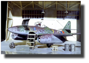 Messerschmitt Me 262. Scratch built in metal by Rojas Bazán. 1:15 scale. Diorama. Messerschmitt Me 262. Scratch built in metal by Rojas Bazán. 1:15 scale. Diorama.